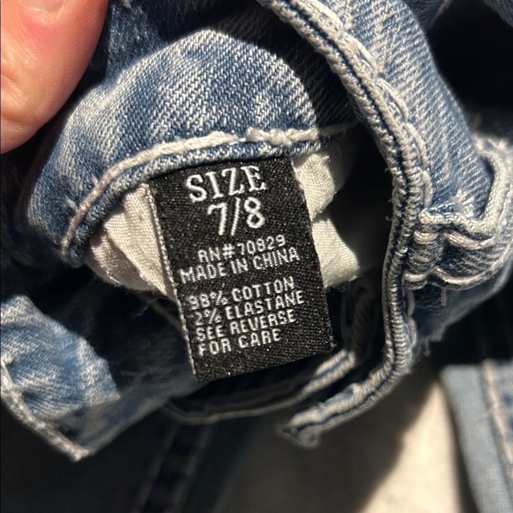 Rue21 Light Blue Distressed Straight Jeans - Picture 3 of 6